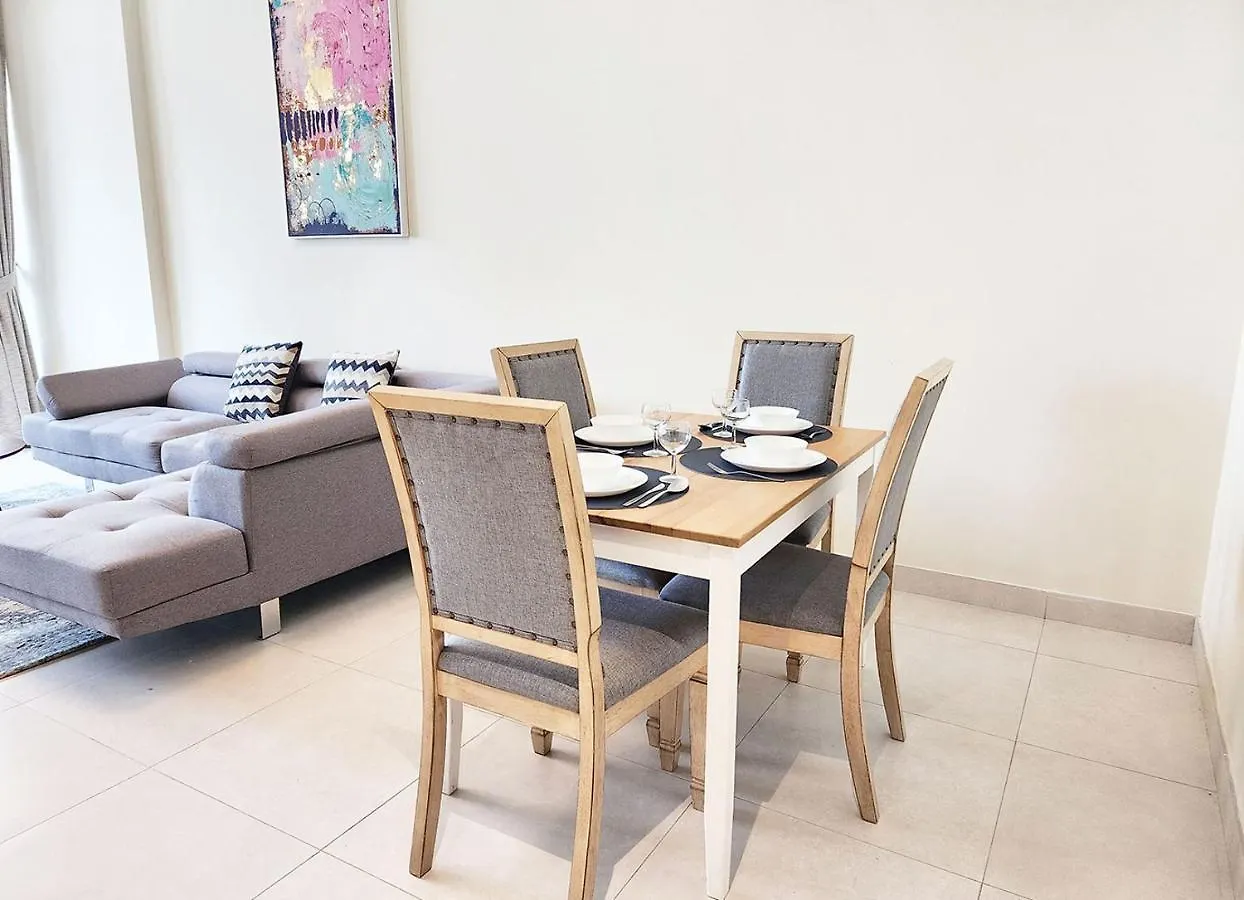 Lägenhet Rh- Captivating Skyline View, 02Br Near Clemance Medical Center Dubai